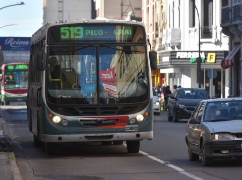 Vuelve la frecuencia normal de colectivos