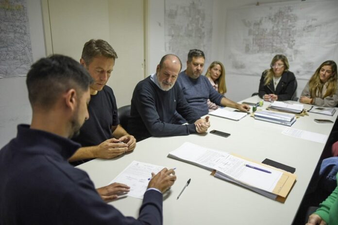 Se licitó la ampliación de desagües pluviales en las “Cinco Esquinas” de Villa Mitre